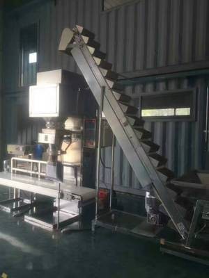 定量秤江西全自動(dòng)定量包裝機(jī)南昌飼料電腦包裝秤添加劑稱重包裝機(jī)