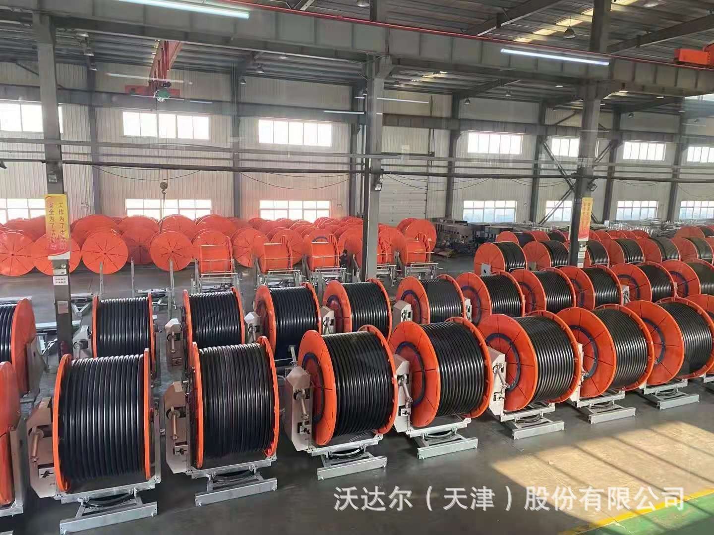 卷盤式絞盤式噴灌機(jī)灌溉輕松噴灌千畝