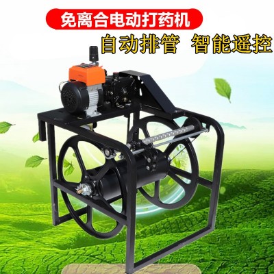 廠家直供農(nóng)用48V60V電三輪遠(yuǎn)程遙控自動收卷管高壓電動噴霧打藥機(jī)