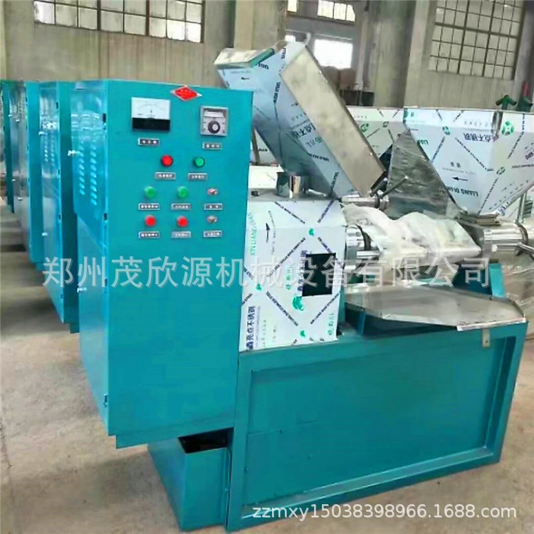 小型花生榨油機價格 螺旋式菜籽榨油機設(shè)備 油葵榨油機廠家