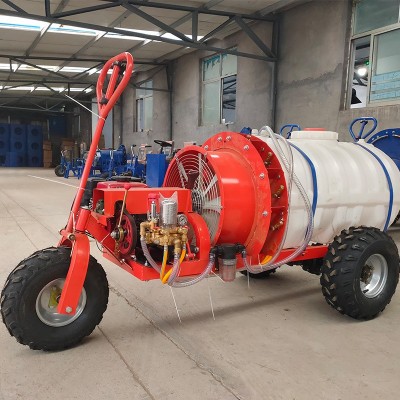 牽引款風(fēng)送式打藥機(jī) 葡萄園送風(fēng)式噴霧器 果園自走式噴霧機(jī)運(yùn)輸車(chē)