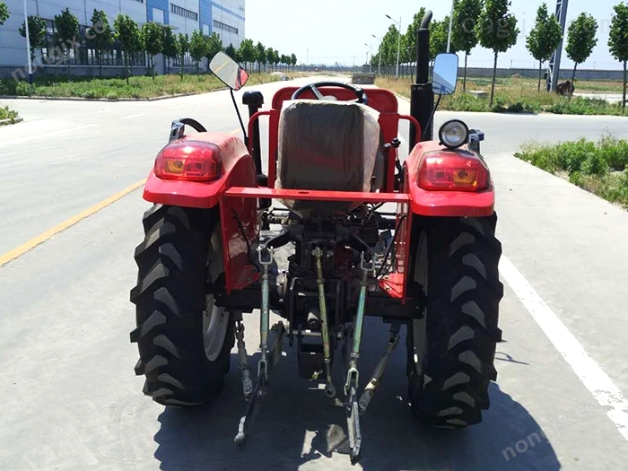 河北鎧特農(nóng)業(yè)機械有限公司KT350后.jpg