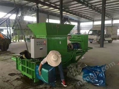液壓套袋青貯打捆機(jī)